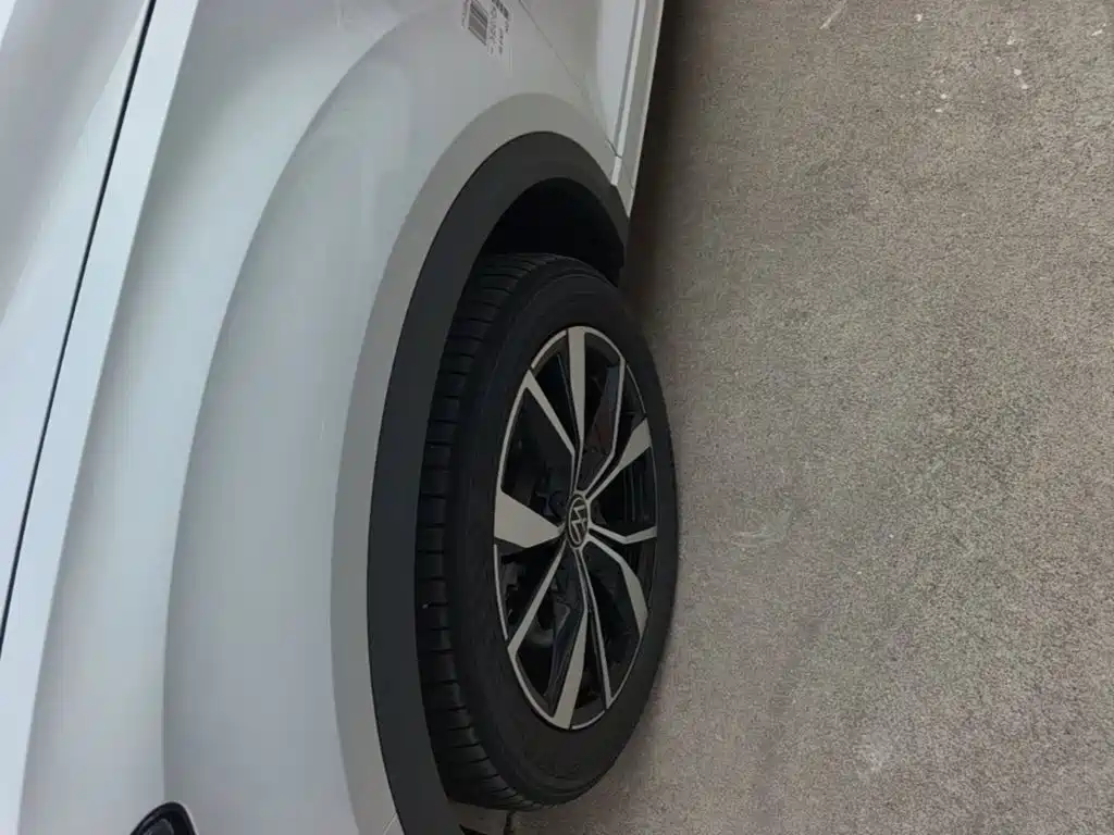 Volkswagen T-ROC 2025 2025 300TSI DSG 2WD Dawn Edition