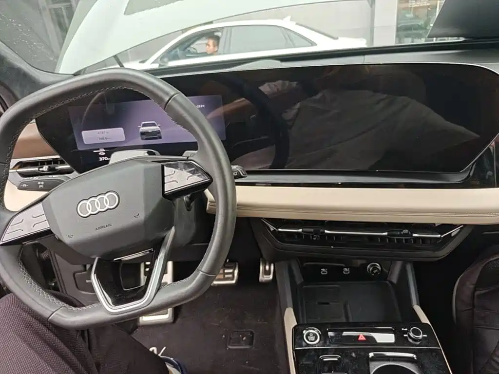Audi Q6L e-tron 2026 2025 Model Pioneer Edition