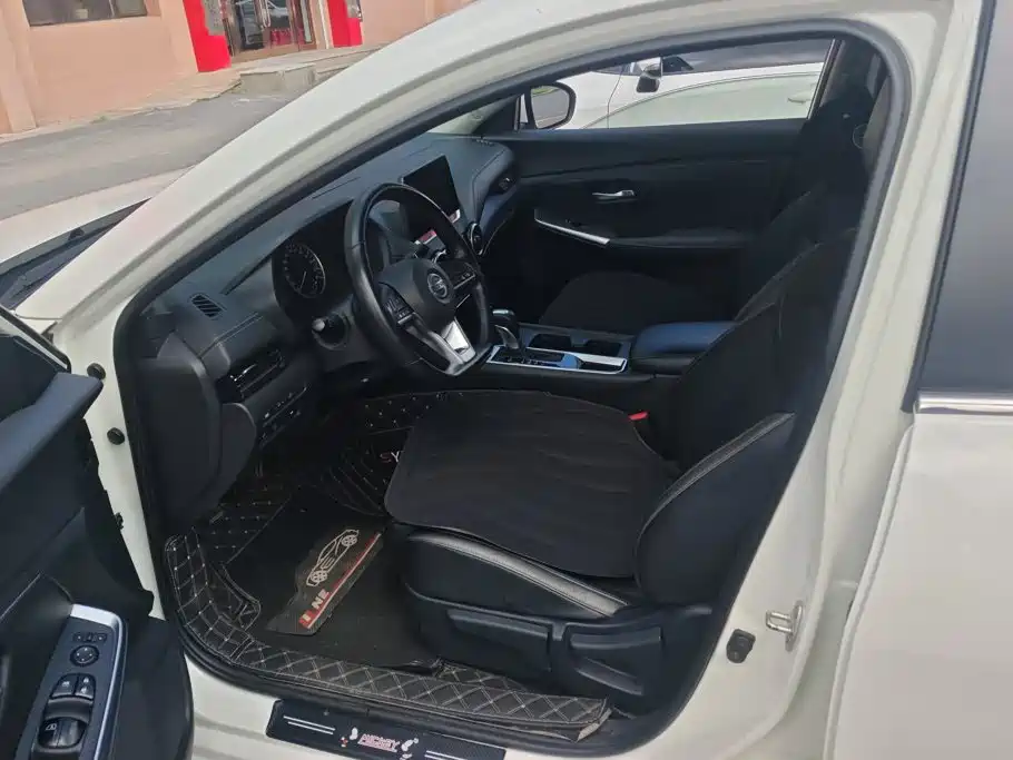 Nissan SYLPHY, миниатюра 9