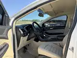 Фото 4 - Ford Edge