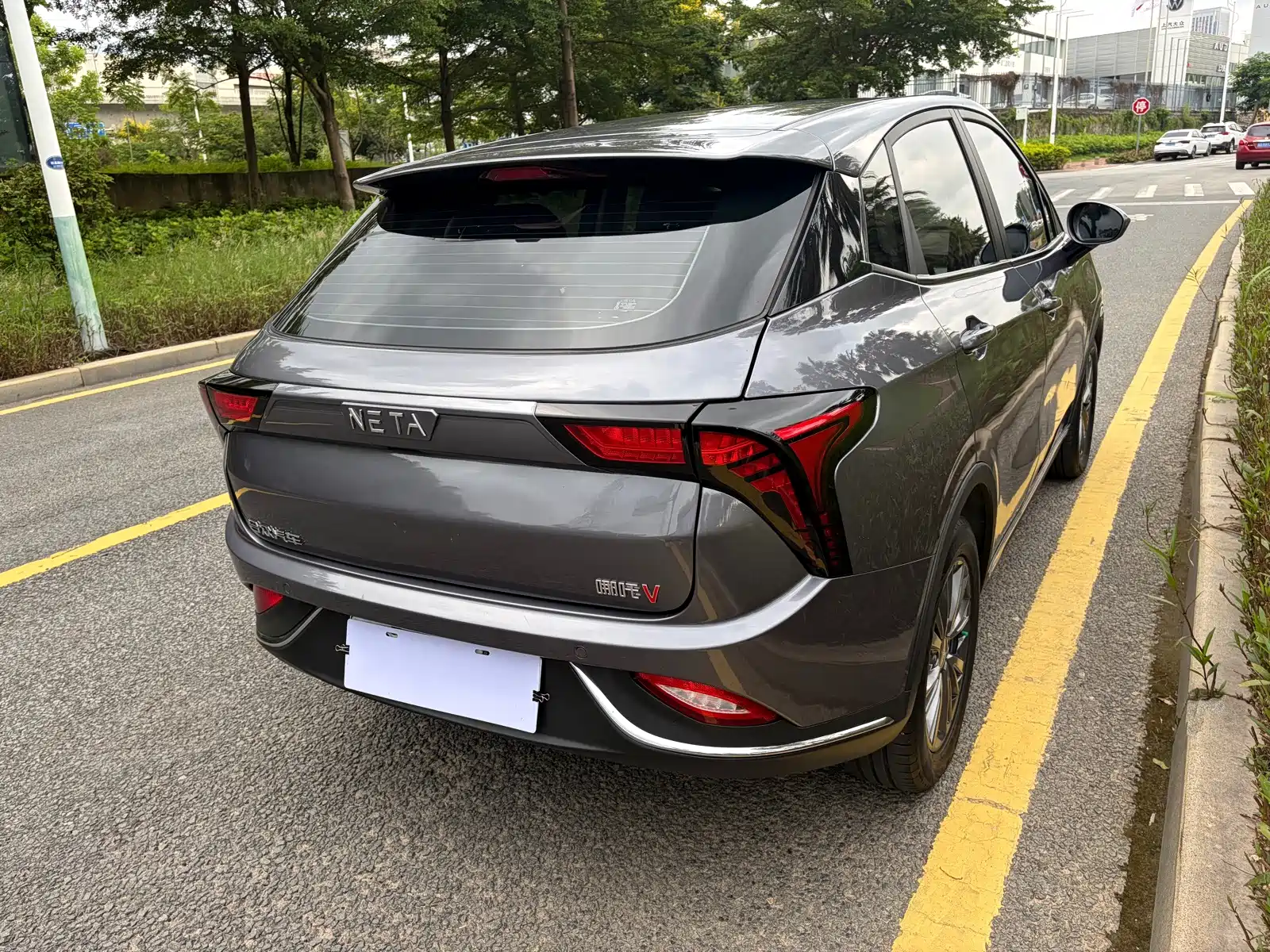 صورة 16 - Nezha Auto Nezha V