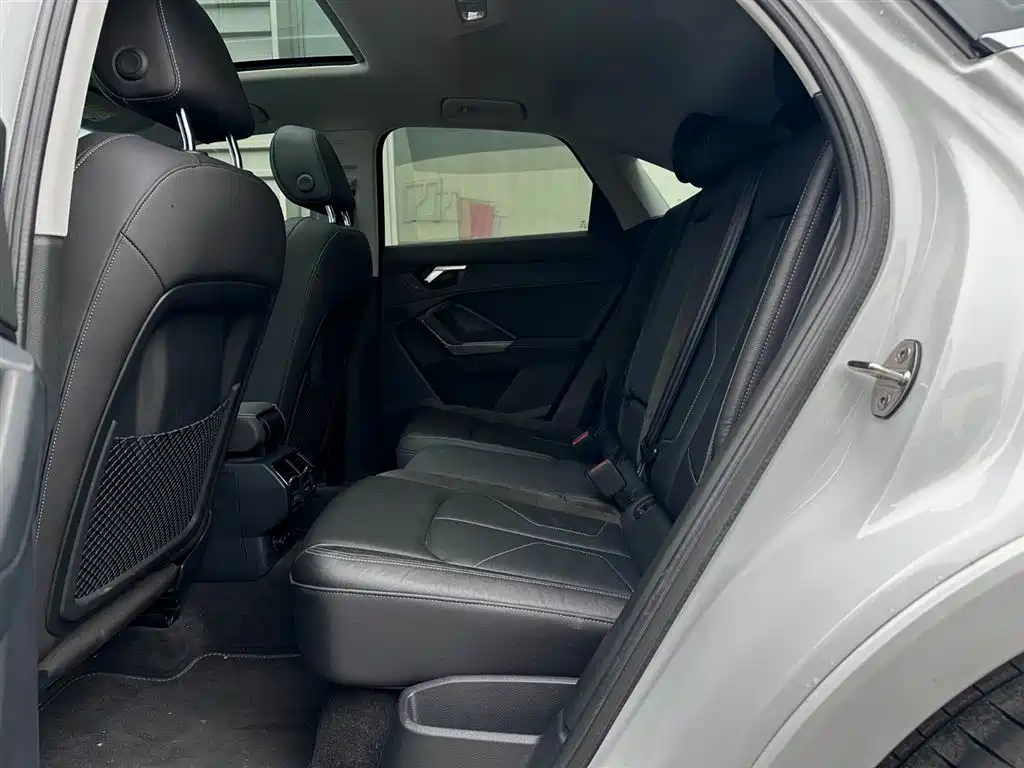 Audi Q3 Sportback 2020 35 TFSI Progressive фото 17