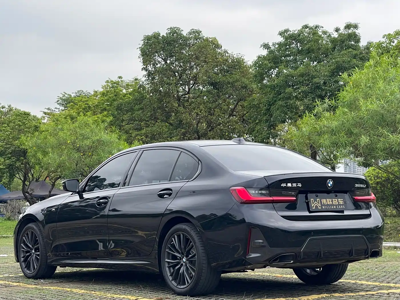 BMW 3 Series 2024 325Li M Sport Shadowline Package фото 6