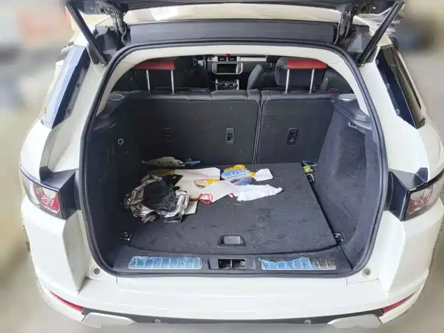 Land Rover Range Rover Evoque (Import) 2014 2.0T 5-door Brilliance Sport — фото 5