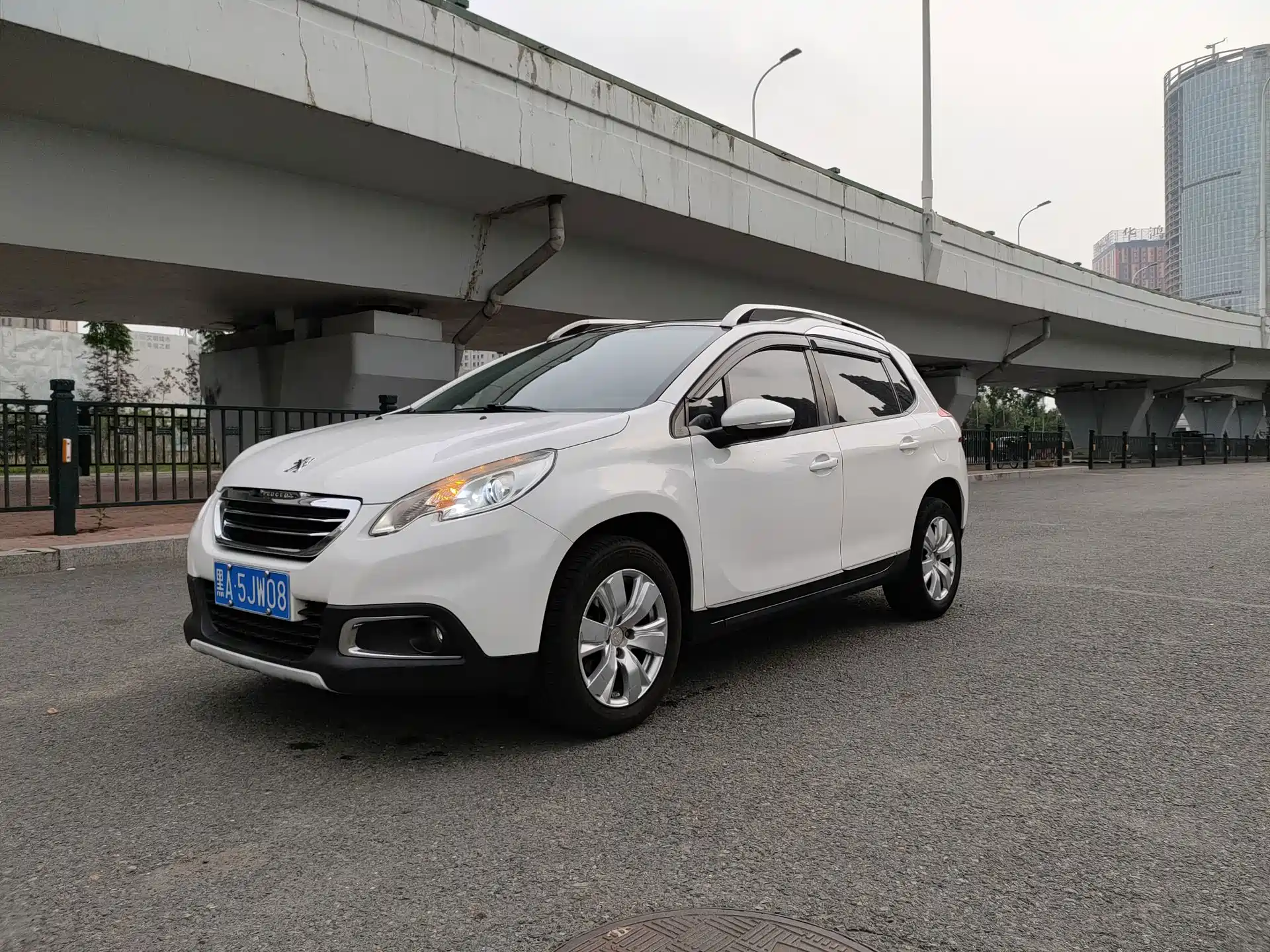 صورة 1 - Peugeot 2008