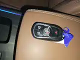 Photo 9 - Buick Regal