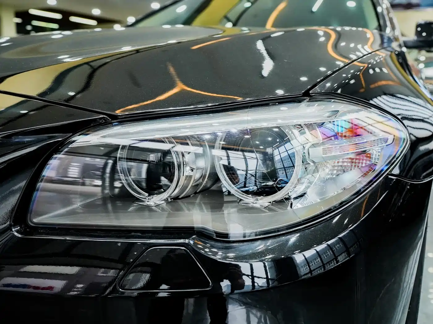 BMW 5 Series 2014 525Li Leading фото 8