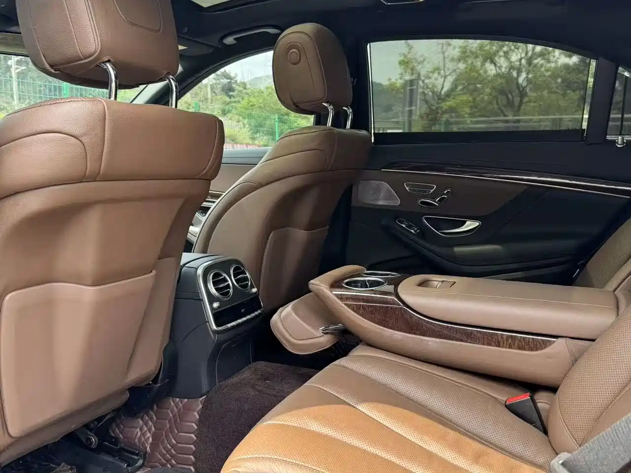 Mercedes-Benz S-Class 2020 S 350 L Business Edition Collector's Version фото 11