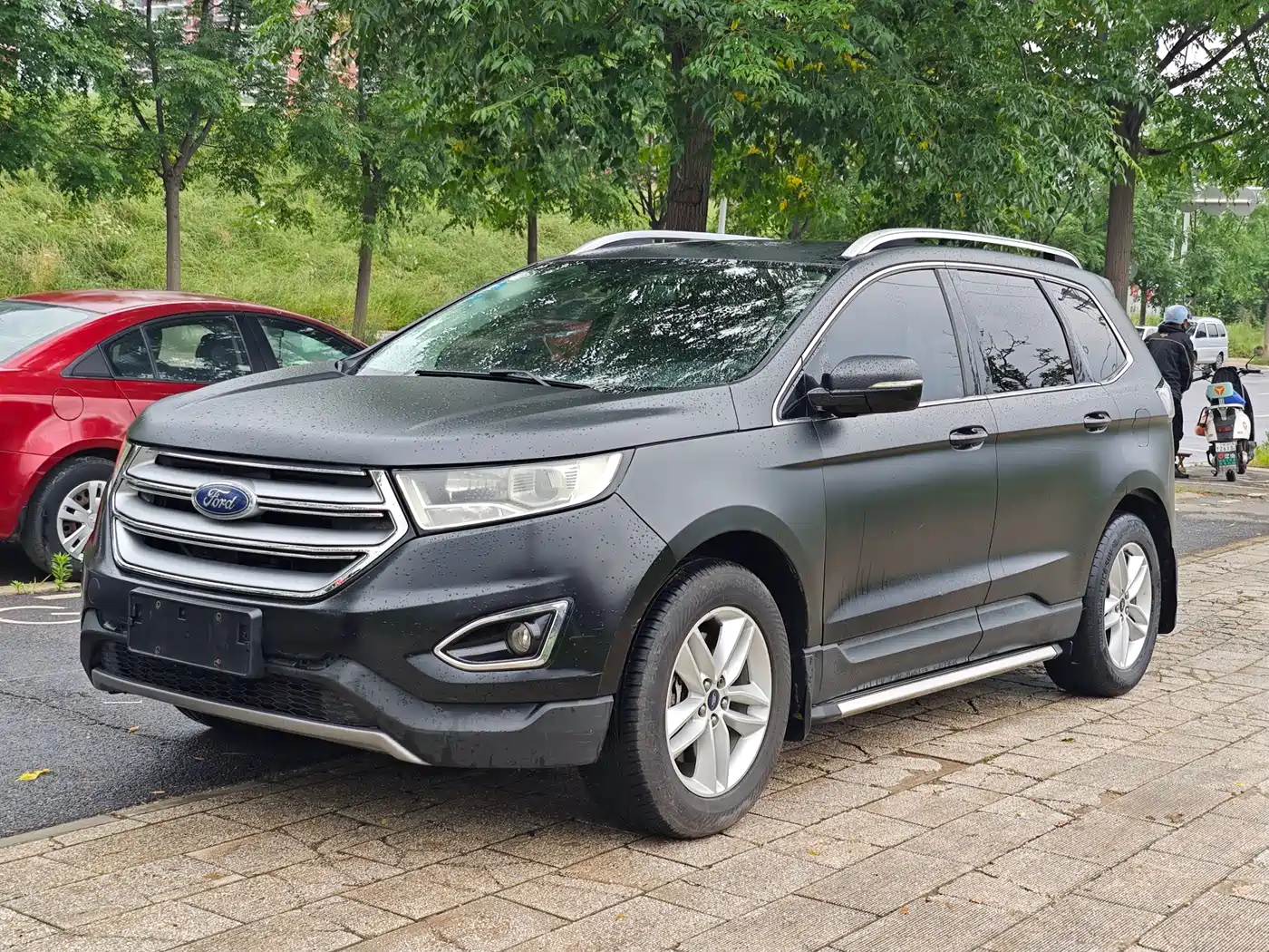 Фото 1 - Ford Edge
