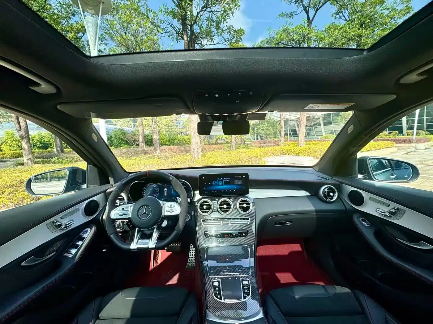 MERCEDES-BENZ GLC AMG