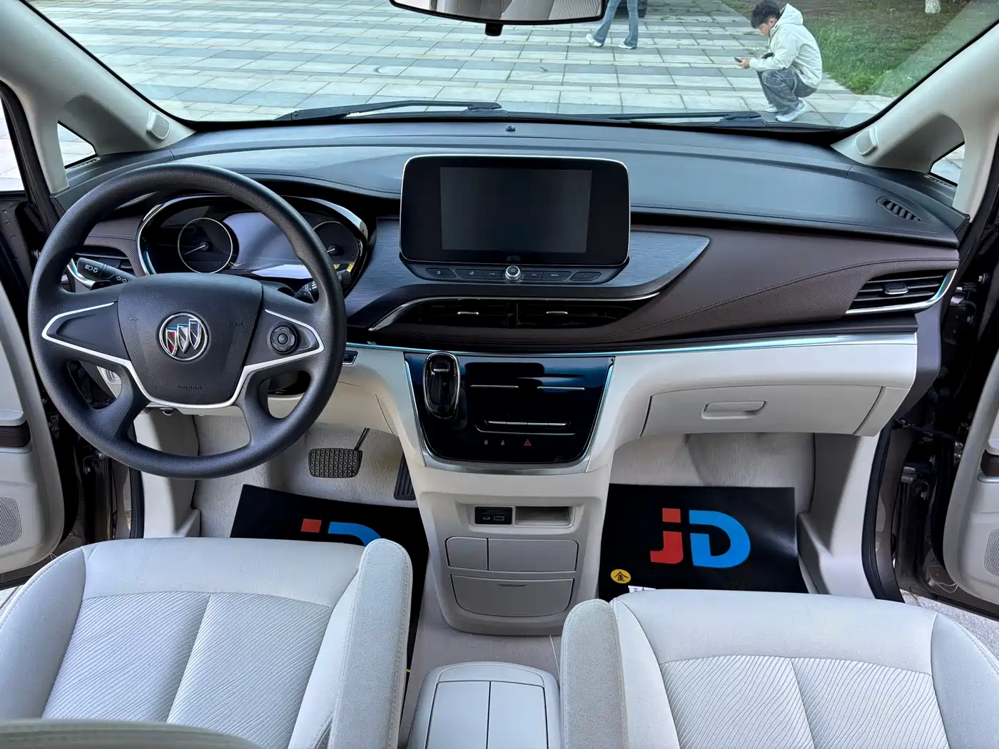 BUICK GL8