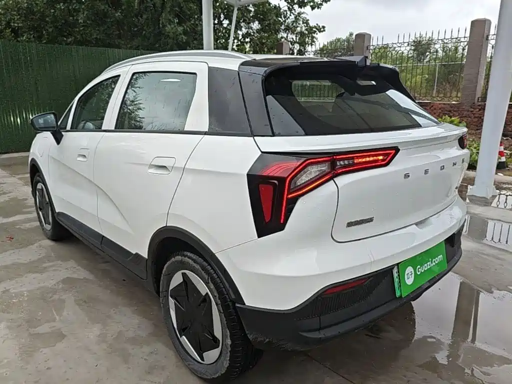 Geely Geometry E Firefly 2024 2024 Model 301km Light Flow