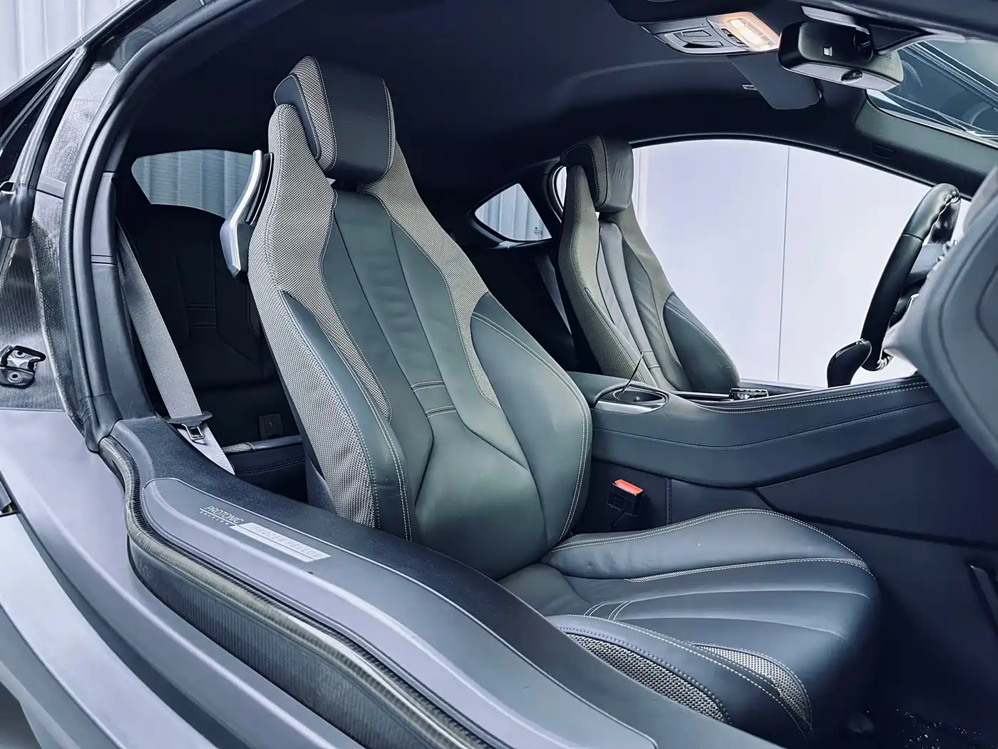 BMW i8 2019 2014 Standard