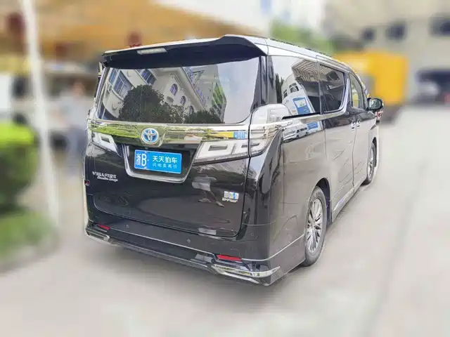 Toyota Vellfire 2020 Twin Engine 2.5L HV Premium Edition — фото 2