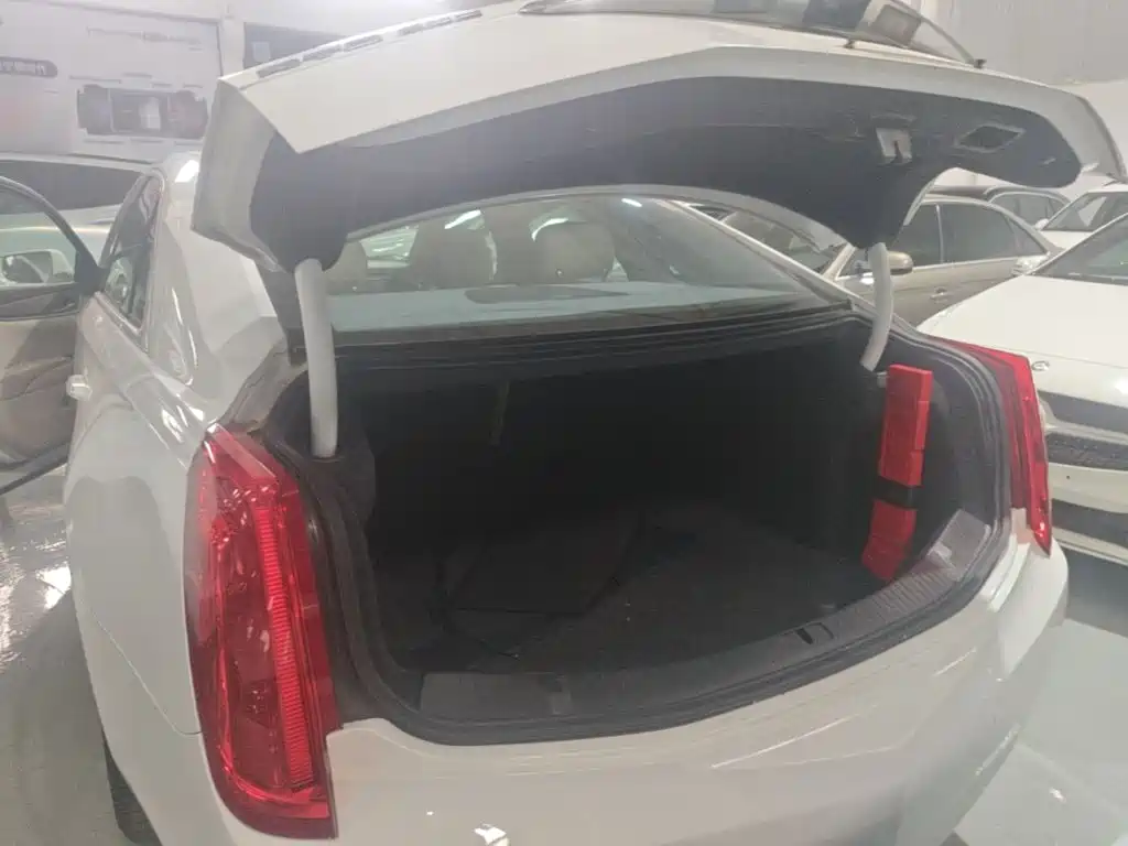 Photo 19 - Cadillac XTS