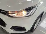 Photo 24 - Chevrolet Trax