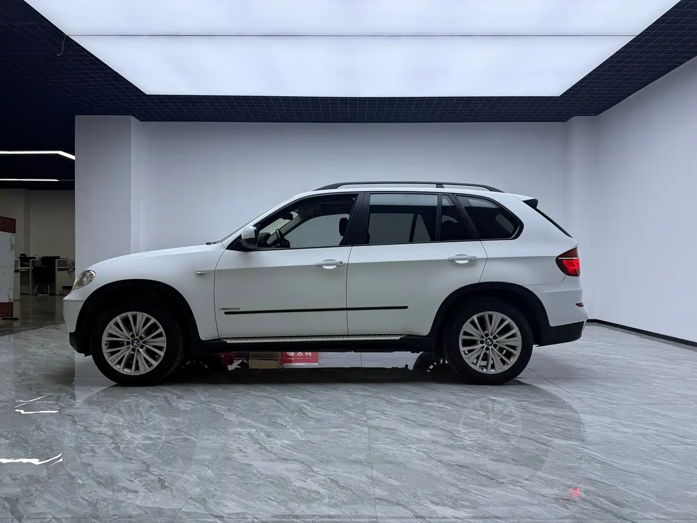 BMW X5 (Import) 2011 xDrive35i M Sport фото 8