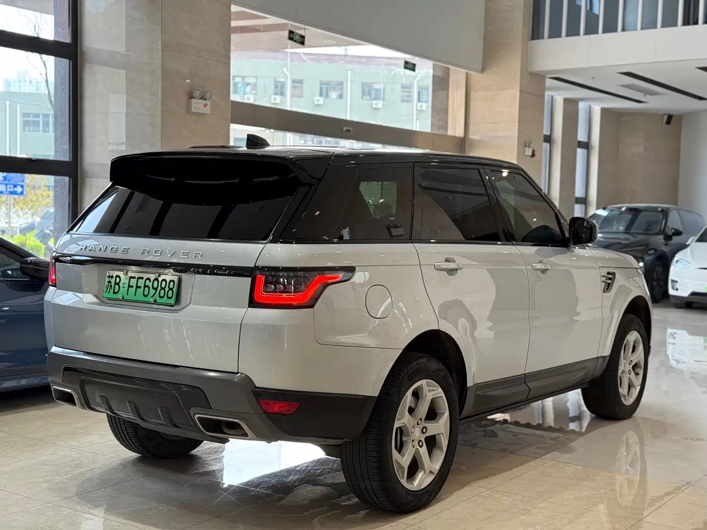 LAND ROVER RANGE ROVER SPORT NEW ENERGY