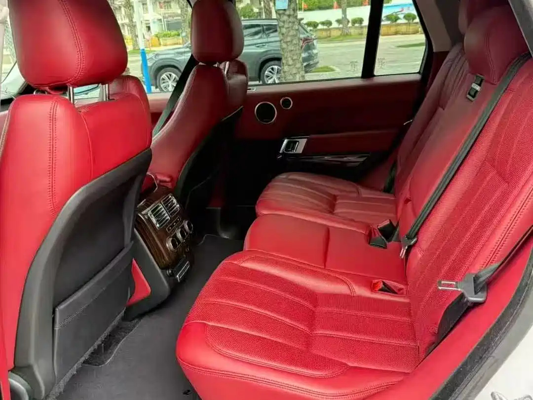 Land Rover Range Rover 2015 3.0 TDV6 Vogue фото 8