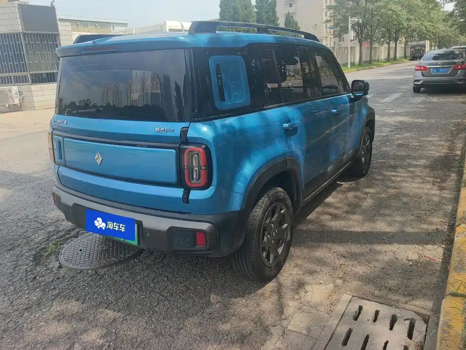 Фото 3 - Baojun Yueye Plus