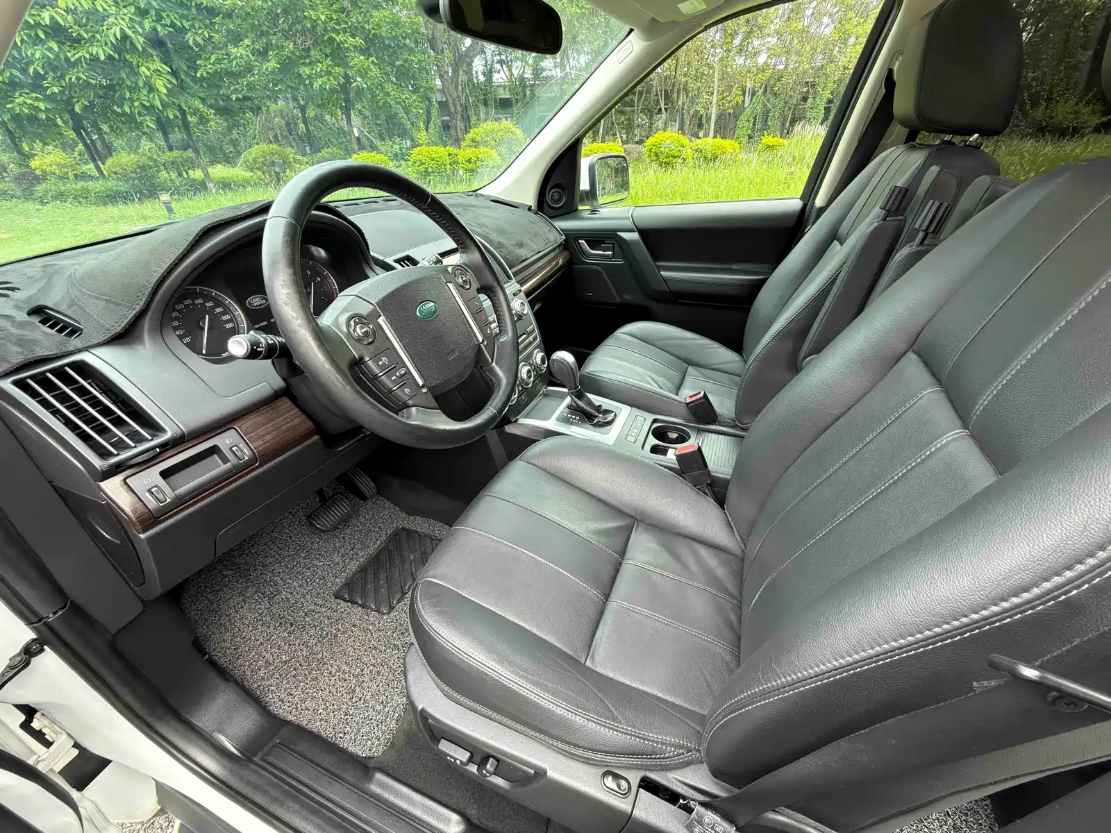 Фото 5 - Land Rover Freelander 2