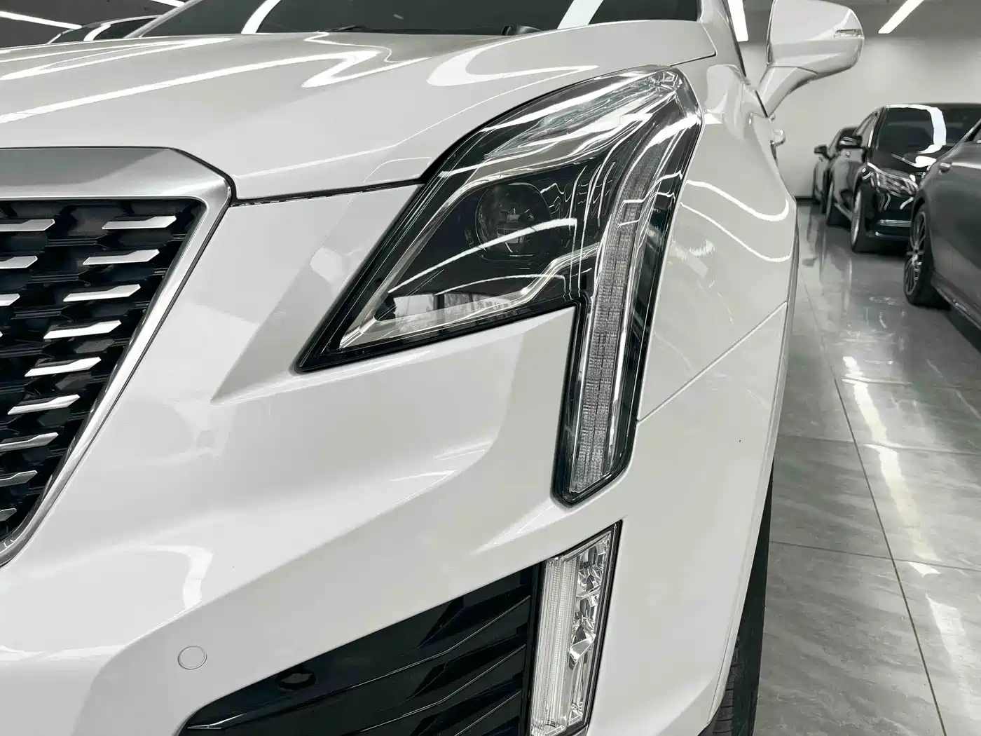 Cadillac XT5 2021 2.0T 2WD Luxury Edition фото 23