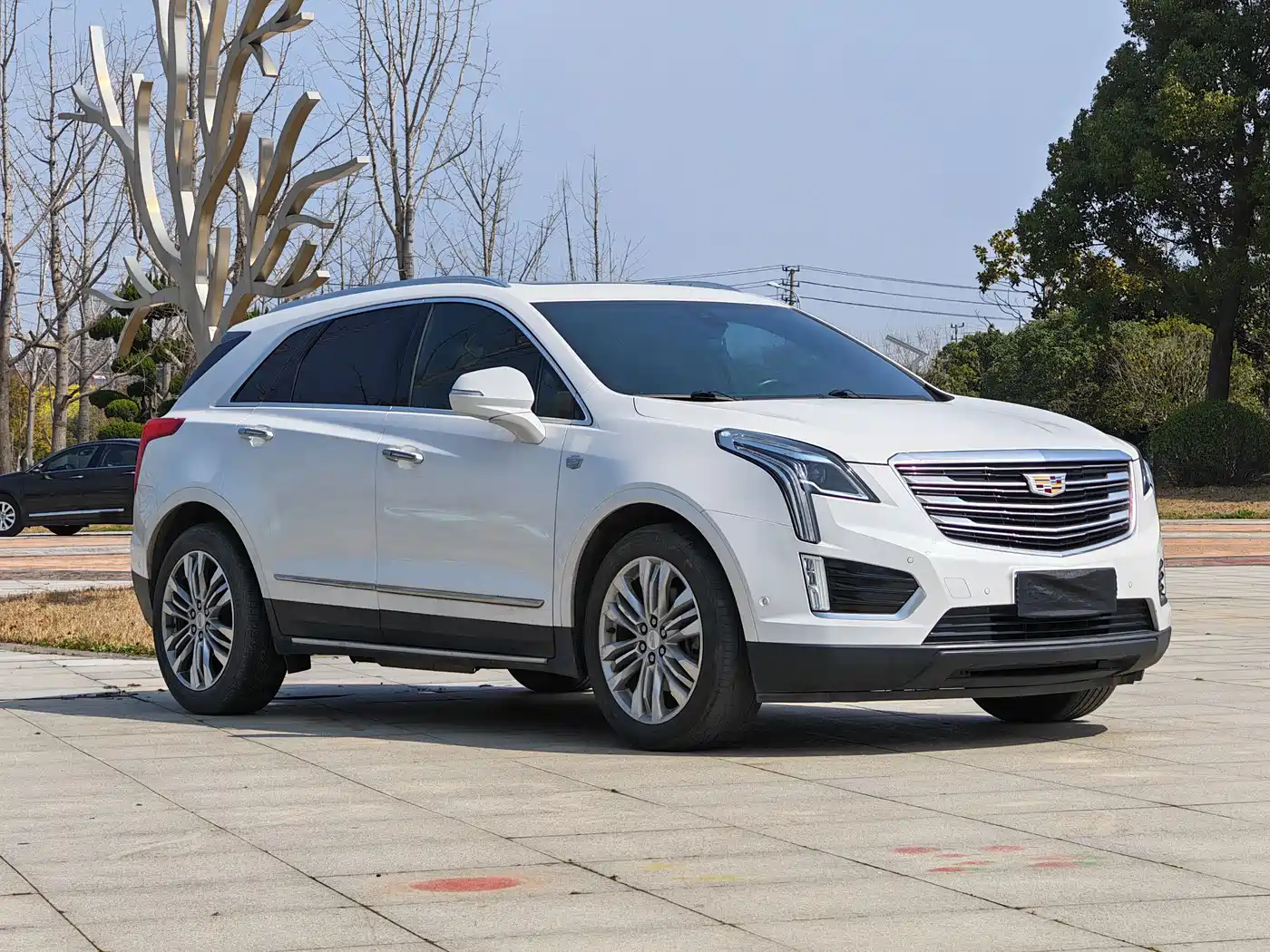 Cadillac XT5 2018 28E 4WD Leading фото 3