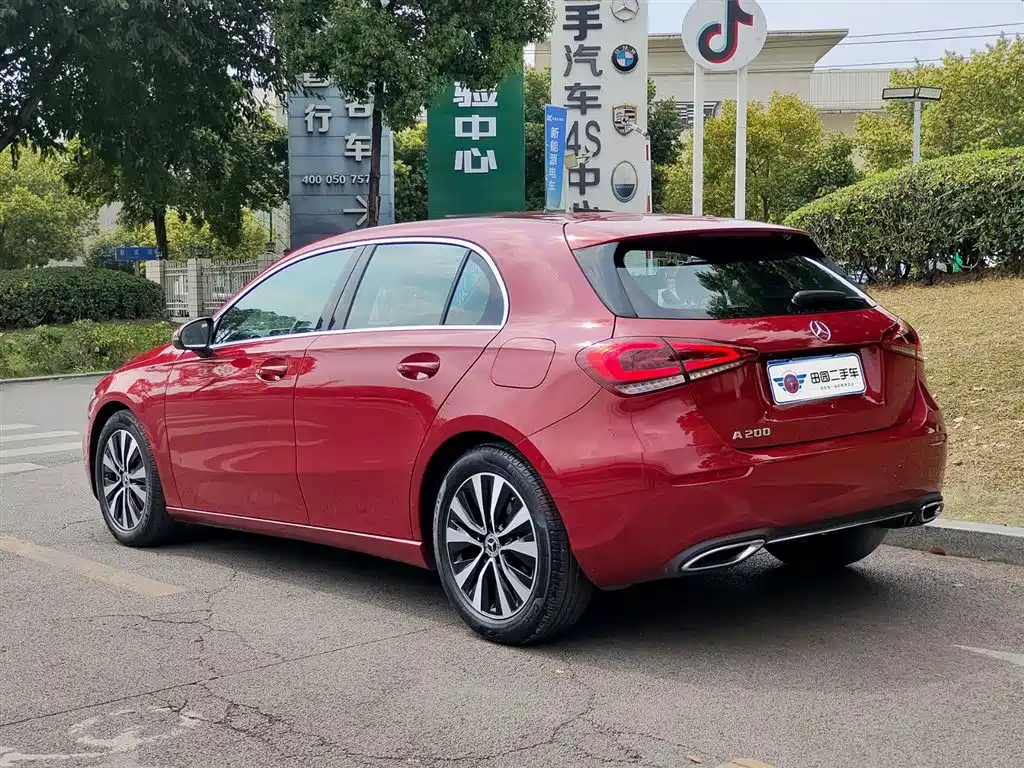 MERCEDES-BENZ A CLASS