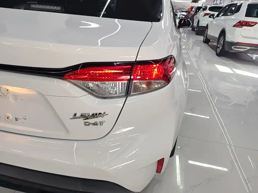 Toyota Levin 2024 2023 185T CVT Luxury