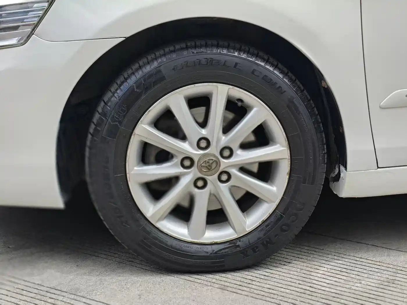 Toyota Camry 2013 200G Classic Luxury Edition фото 18