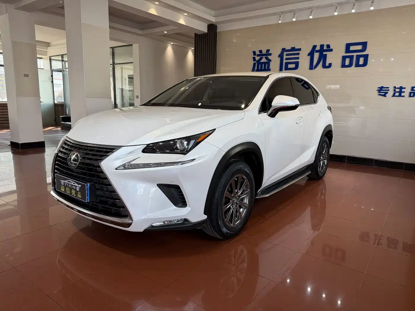 Lexus NX 2020 200 FWD Sharp Edition China V