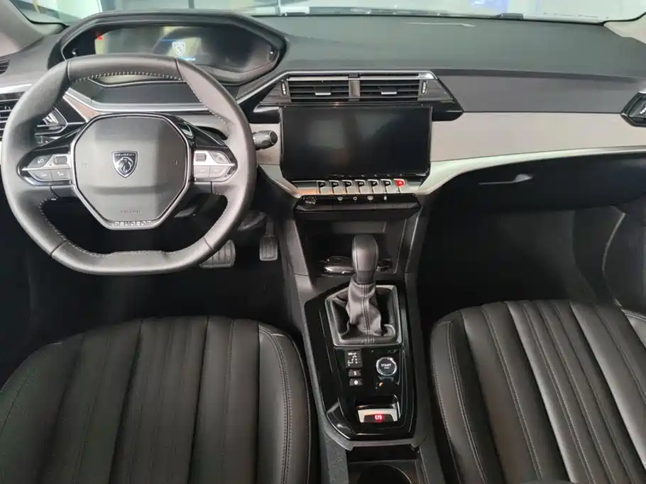 Peugeot 408 2025 2024 360THP Dá Dá Edition Latour