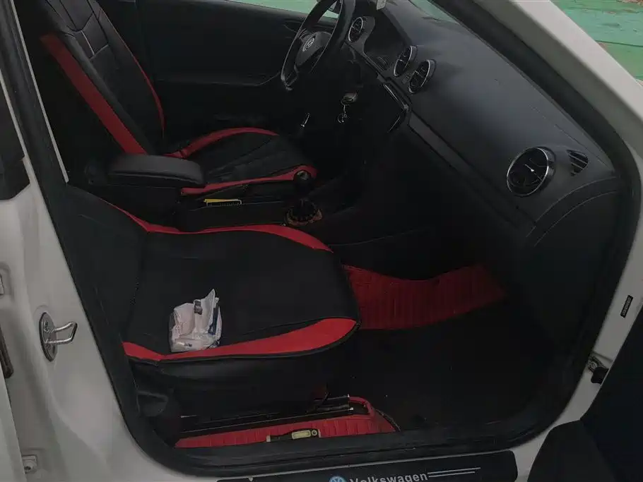 Volkswagen Jetta 2017 1.5L Manual Fashion фото 8