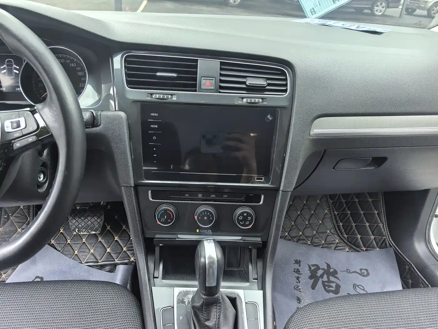 Volkswagen Golf 2020 280TSI DSG Comfort фото 14