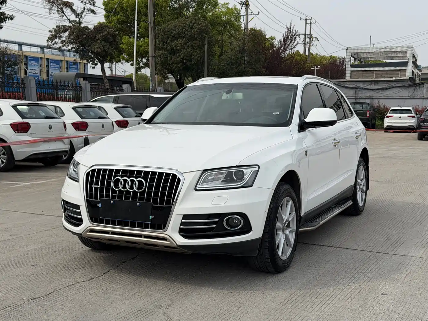 Audi Q5 2016 40 TFSI Progressive Model