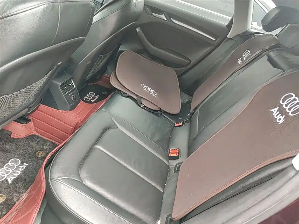 Audi A3 2014 Sportback 35 TFSI Automatic Comfort фото 17