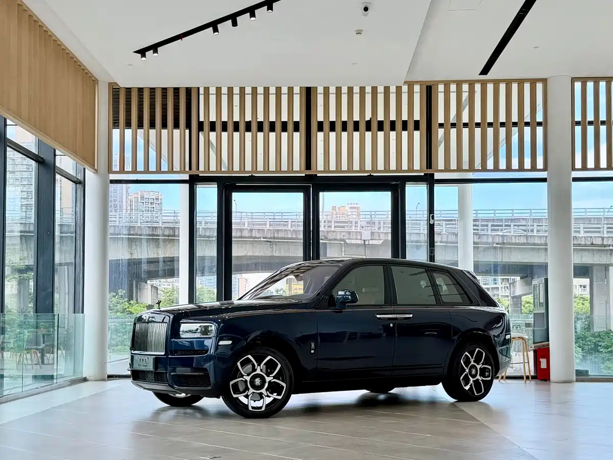 Rolls-Royce Cullinan 2022 2018 4-Seater Version