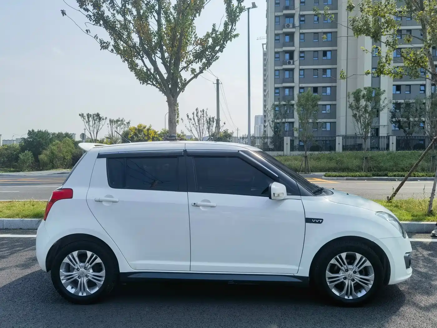 Suzuki Swift 2017 2014 1.5L Automatic Fashion