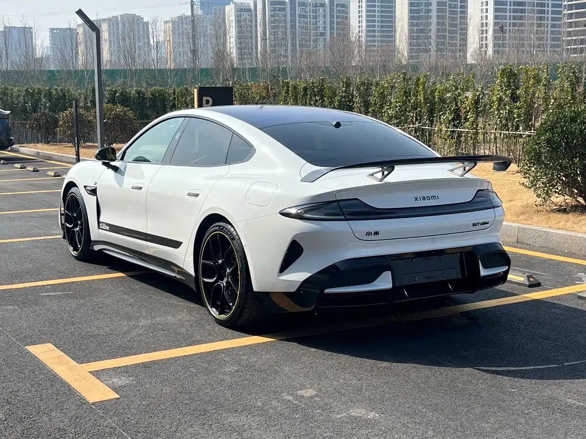 XIAOMI CAR XIAOMI SU7 ULTRA