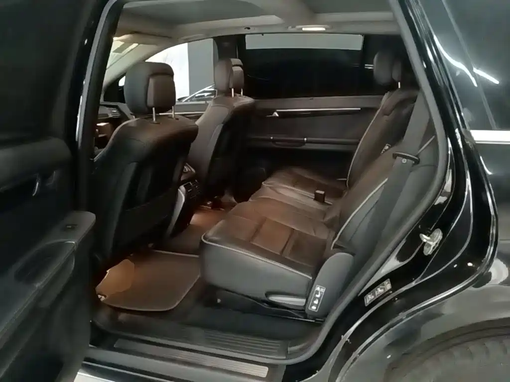 Mercedes-Benz R-Class 2018 2017 R 320 4MATIC Business Collector's Edition