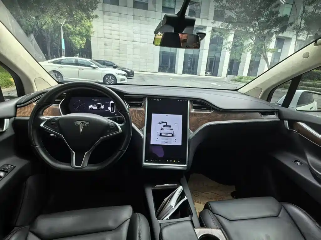 Tesla Model X 2017 2017 Model X 100D Long Range