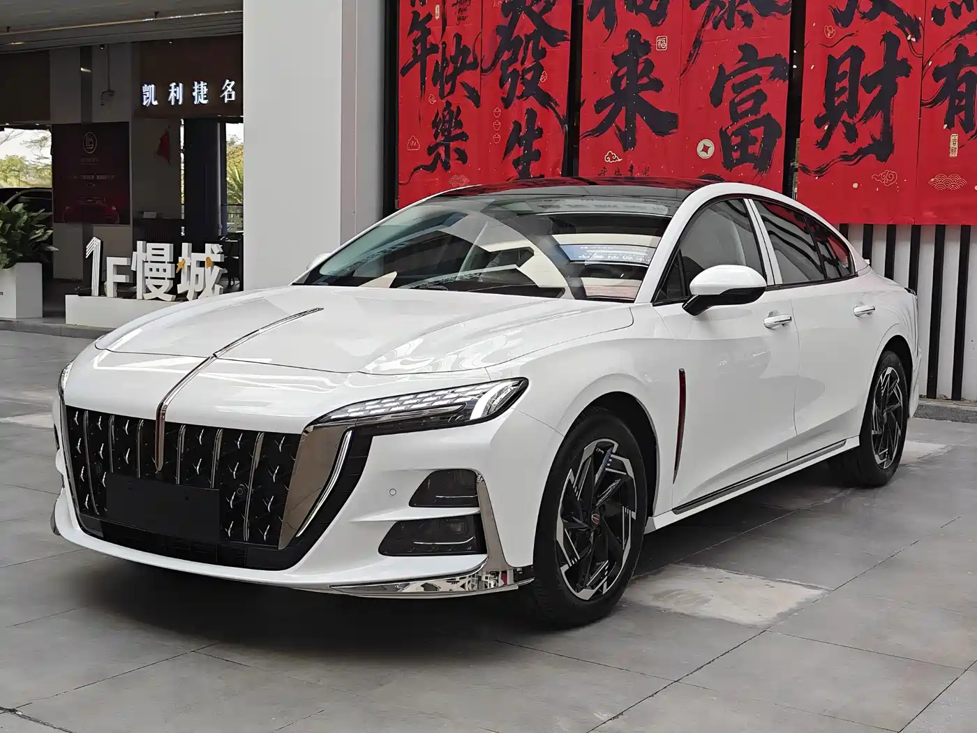 Hongqi H6 2023 2.0T Elegance Edition