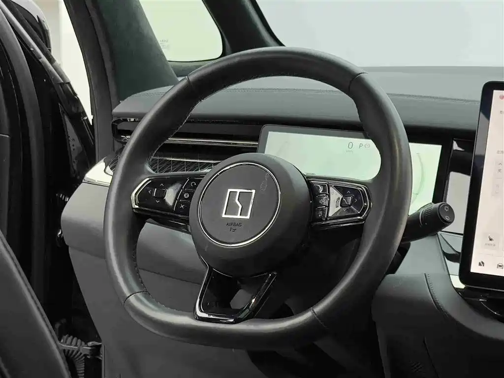 ZEEKR EXTREME KRYPTON 009