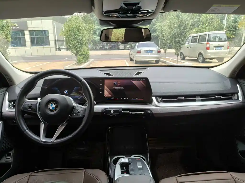 BMW X2 (Import) 2024 2024 sDrive25i M Sport Package