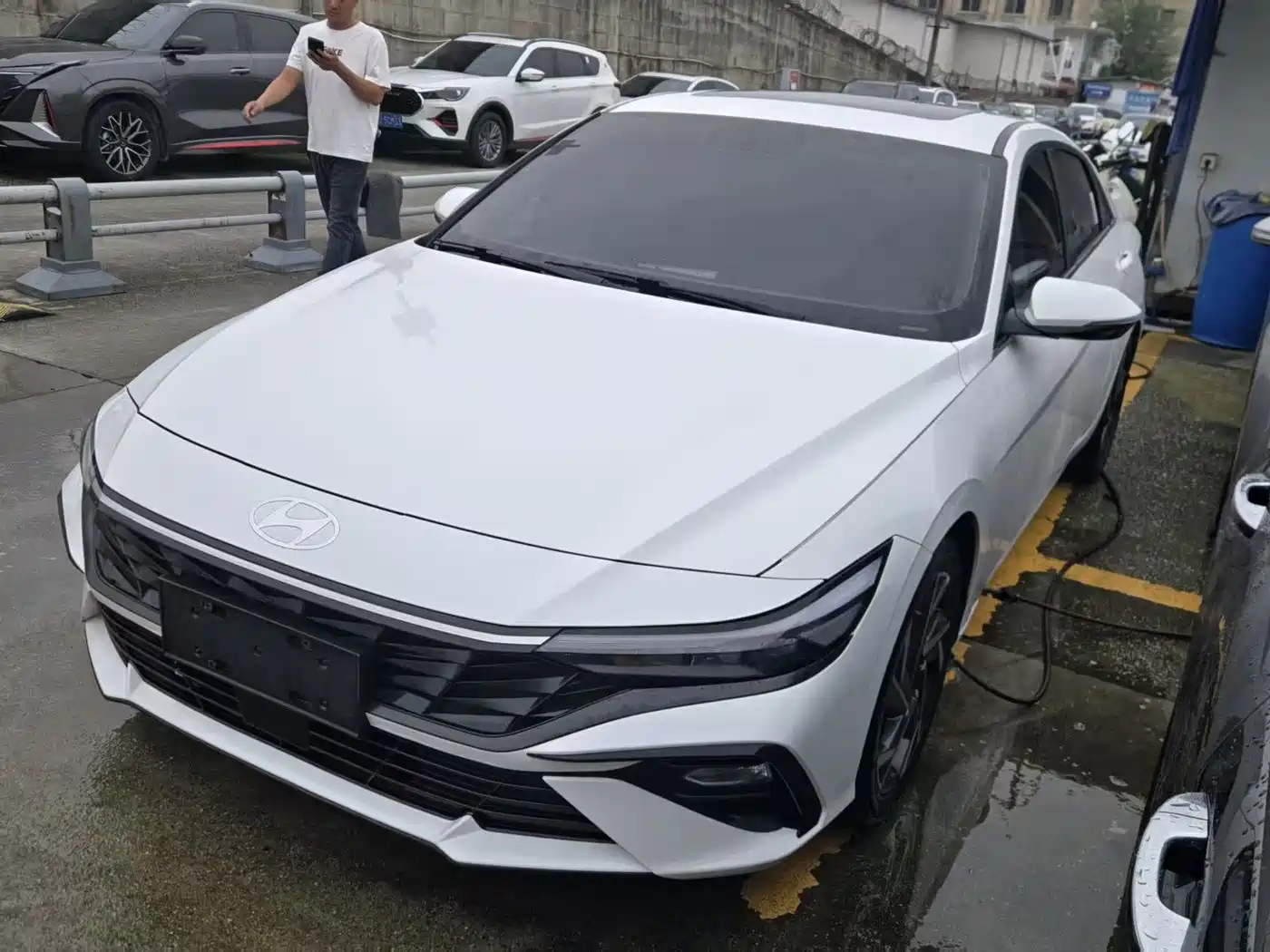 Hyundai Elantra 2023 1.5L CVT GLX Elite Edition