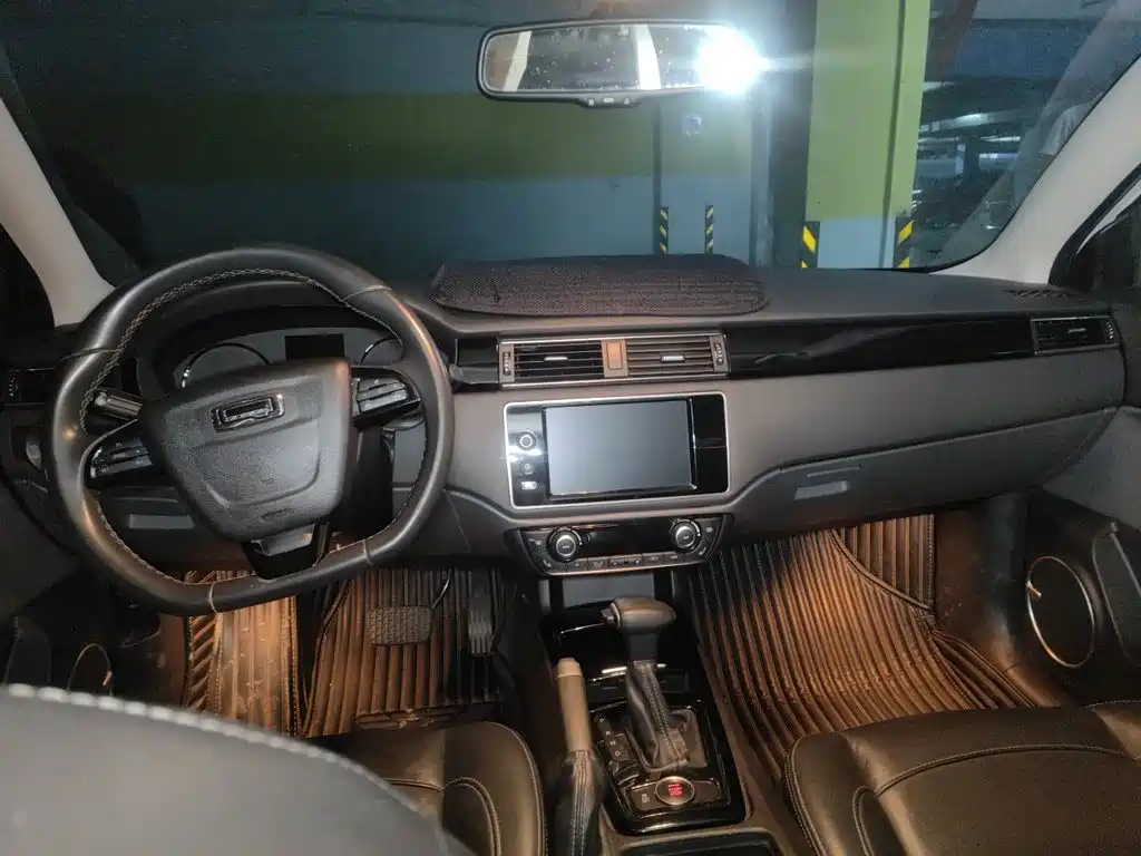 Qoros 3 2015 2014 Model Sedan 1.6T Automatic Premium