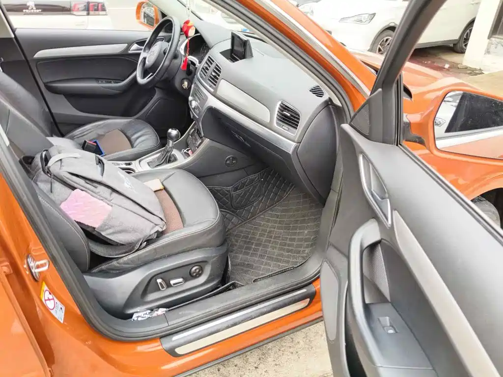 Фото 10 - Audi Q3