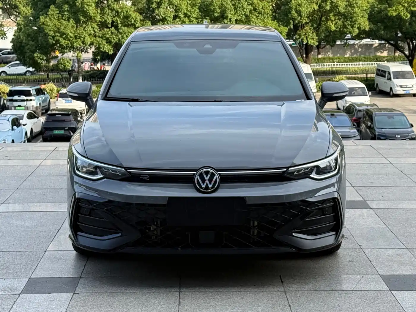 Volkswagen Golf 2025 2025 300TSI R-Line