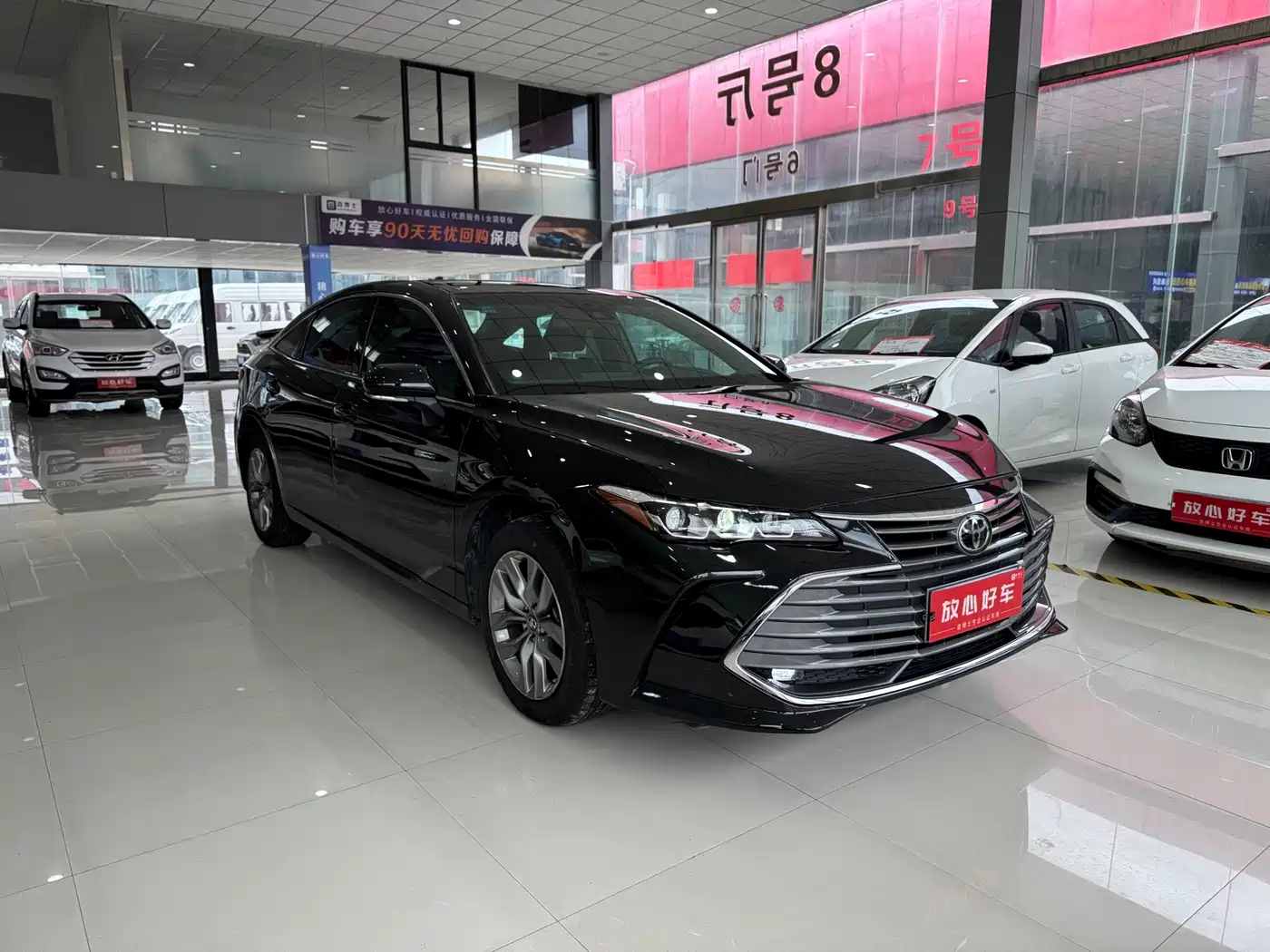 Toyota Avalon 2019 2.0L Progressive Edition (China VI) фото 3