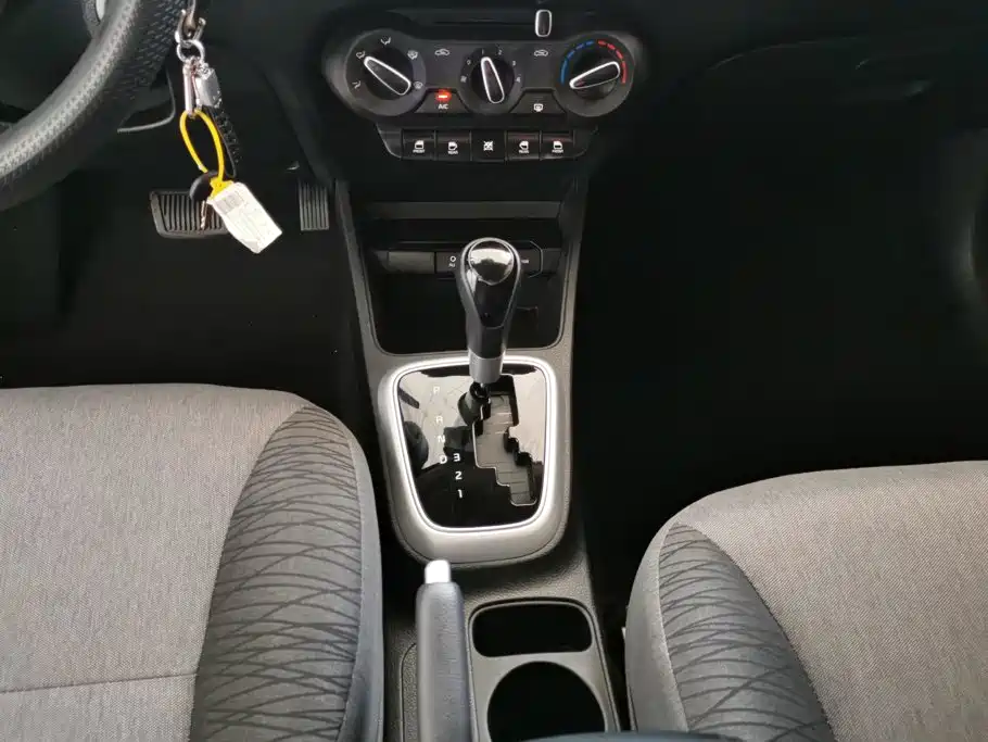 Kia Huan Chi 2021 2020 Facelift 1.4L Auto Comfort Sunroof Edition